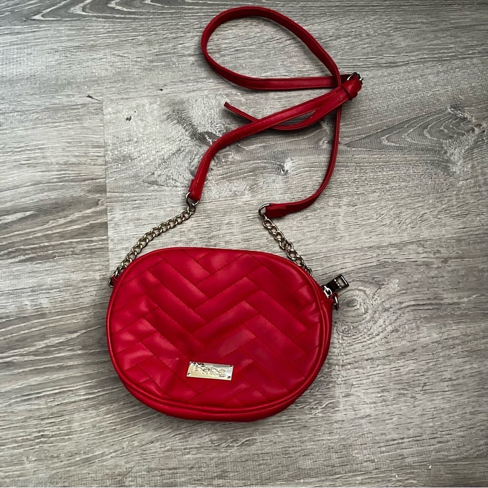Bebe LA Sophia Purse Red Quilted Leather Canteen Crossbody Strap Adjust Handbag